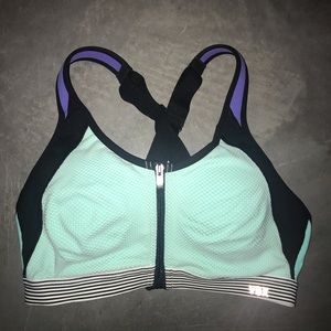 VS sports bra